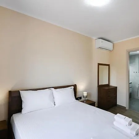 Villa Small Halipoma Laertes Into Town Close Lefkáda