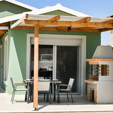 Villa Small Halipoma Laertes Into Town Close Lefkáda